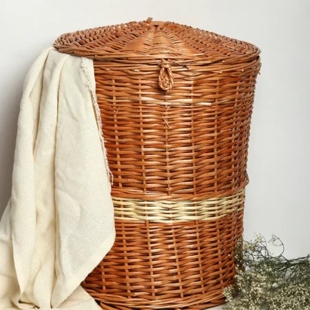 Handwoven Wicker Laundry Basket with Lid for Stylish and Organized Home Storage