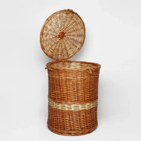 Handwoven Wicker Laundry Basket with Lid for Stylish and Organized Home Storage