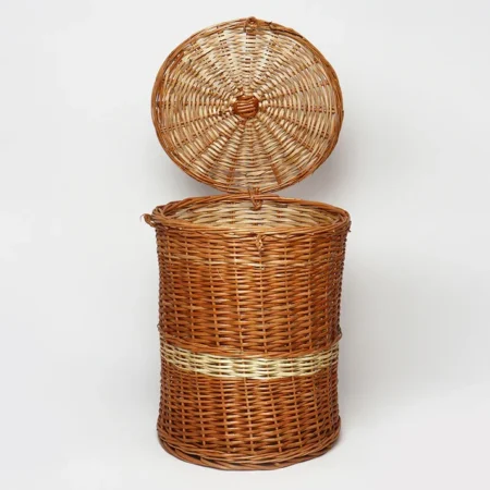 Handwoven Wicker Laundry Basket with Lid for Stylish and Organized Home Storage